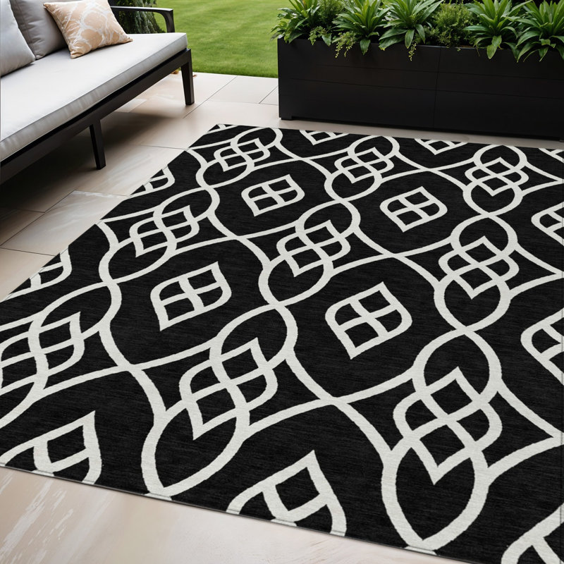 Tapis extérieur lavable à motif treillis noir et ivoire 5 pi x 8 pi