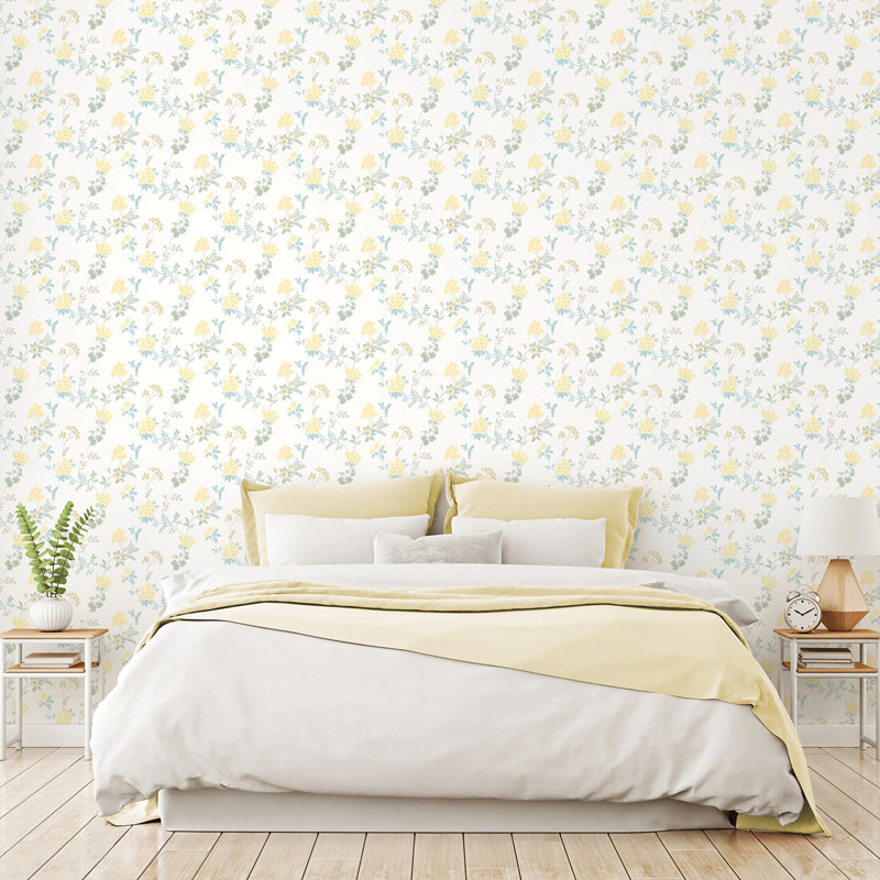 Garretson 1000cm x 52.8cm Satin Wallpaper Roll, Yellow/Green