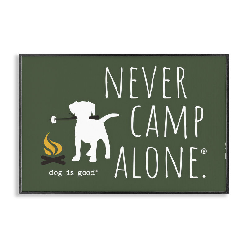 Ne jamais camper seul, estampe numérique par Dog Is Good, Giclée encadrée noir minuit, H 16 po x l 24 po