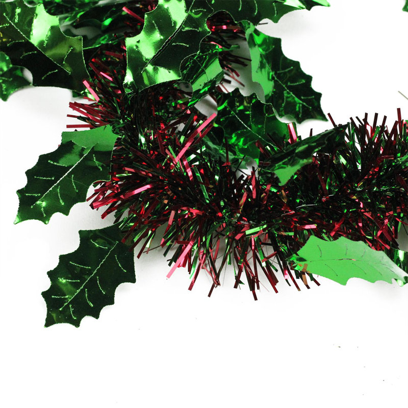 Guirlande de Noël rouge brillante 50 'avec houx verts - non éclairée