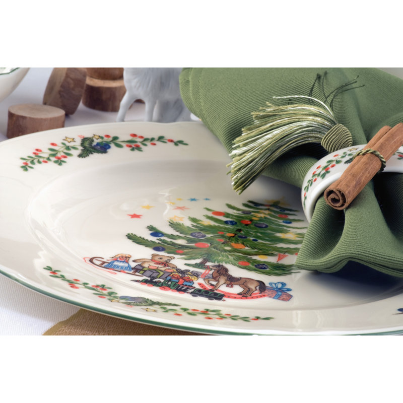 Marie Luise Weihnachten 12 Piece Bone China Dinnerware Set, Service for 6, Special Days Occasion