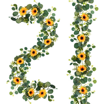 Couronne de vigne suspendue en soie de 6 pieds de long avec lot de 3 vignes de tournesol artificielles avec feuilles vertes pour le salon Jardin de mariage, fête d'anniversaire, fête de bébé, décoration de table, verdure réaliste