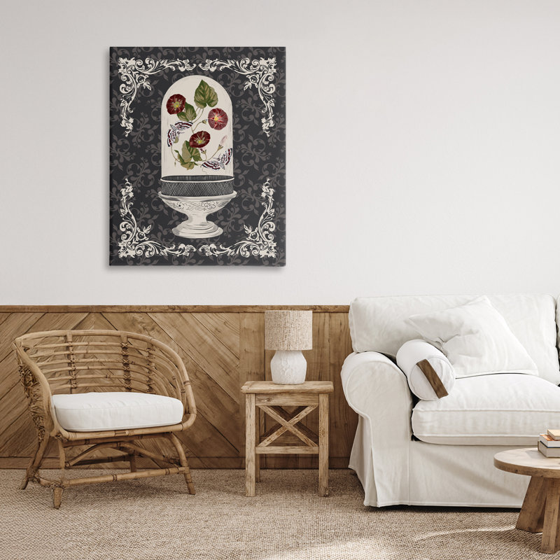 Mites et coquelicots en toile de dôme en verre, design par Radhika Modi, H 30 po x l 24 po