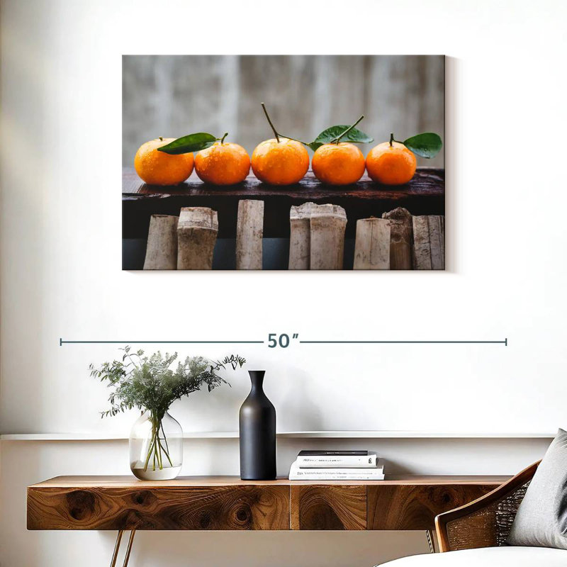 Yarlin Mandarin Orange Fruits