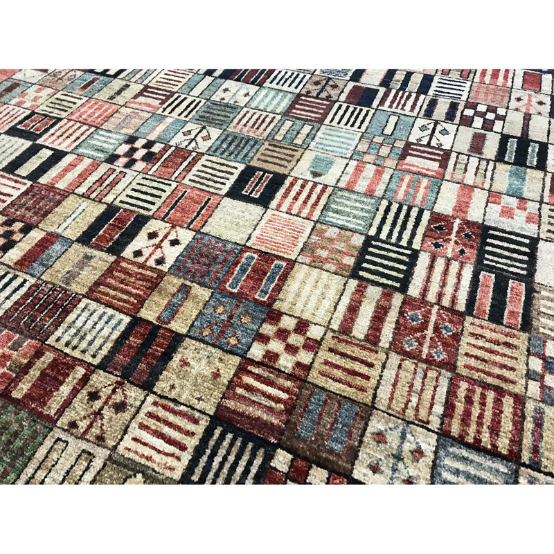 Tapis brun de haute qualité noué à la main