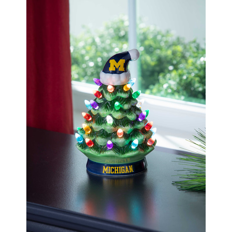 Arbre de Noël de table en céramique 8 po Maclachlan NCAA, Université du Michigan