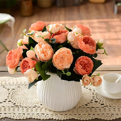 Arrangement de pivoines dans un vase