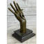 Sculpture Hwang