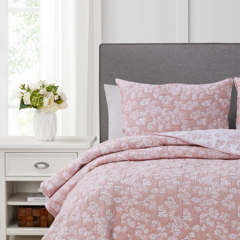 CEDAR COURT Annabella Floral All-Season Soft Woven Matelasse Jacquard Reversible Cotton Blend Quilt Set, Rose Blush