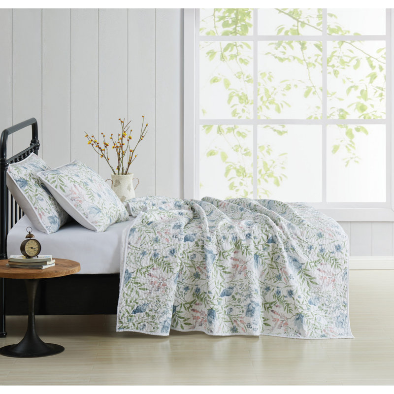Blue Floral Cotton Reversible Twin Quilt Set