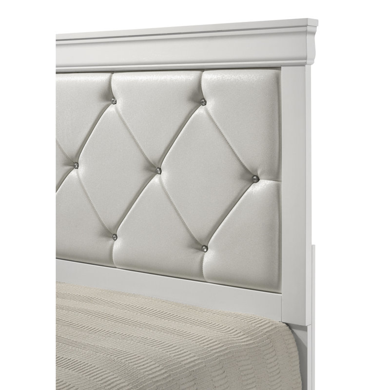 Lit à panneau double Modern Modern avec tête de lit tapissier et capitonnage blanc pour des rêves sereins, Lit double