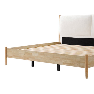 Structure de lit en bois naturel très grand avec tête de lit tapissier Cozy
