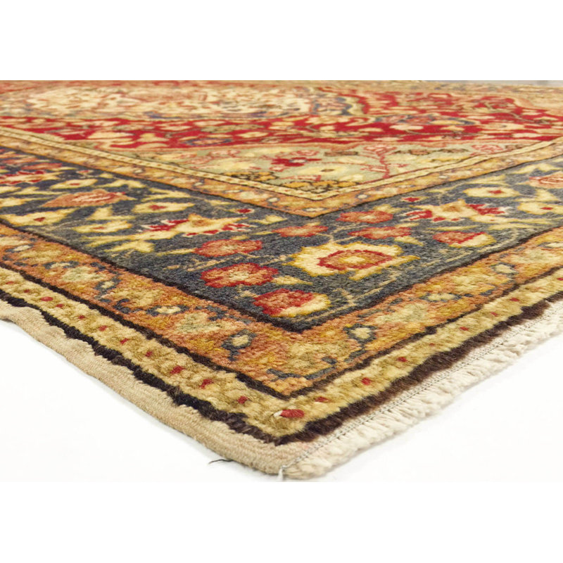Tapis unique en laine noué à la main des années 1960 de 4 pi 7 po x 6 pi 7 po en jaune / rouge / bleu