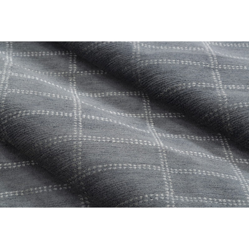 Handmade Silk and Wool Geometric Area Rug, Rectangle 2' x 3'