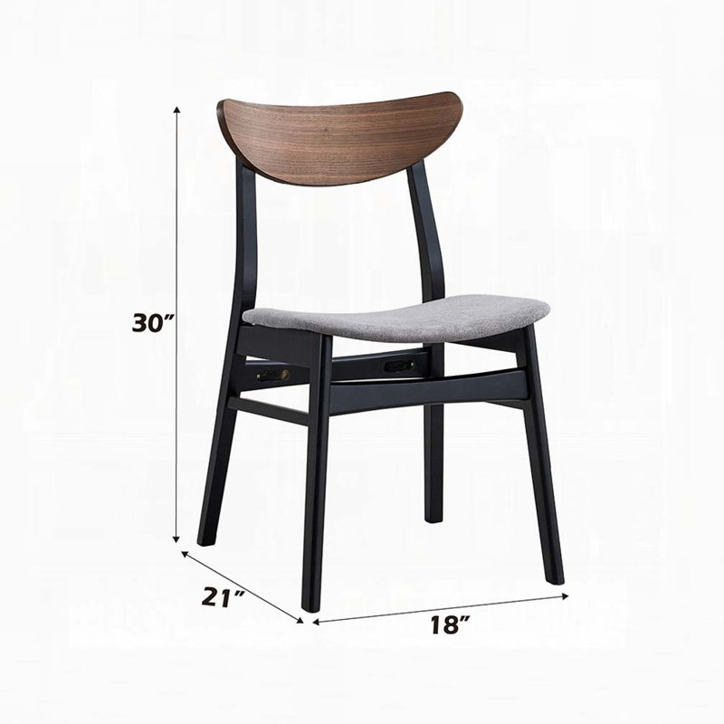Chaise rembourrée à structure en bois