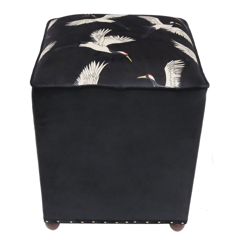 Koralie Velvet Pouf