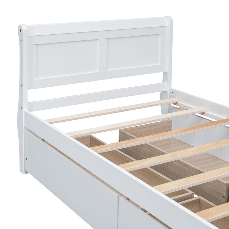 Lit plateforme en bois avec quatre tiroirs pratiques, tête et pied de lit profilés pour une organisation et un style de chambre à coucher améliorés