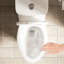 Toilette confortable avec siège 17 po, lavabo à double chasse 1,1 / 1,6, lavabo sans rebord, blanc brillant brillant 006 pour salle de bain en céramique hygiénique silencieuse