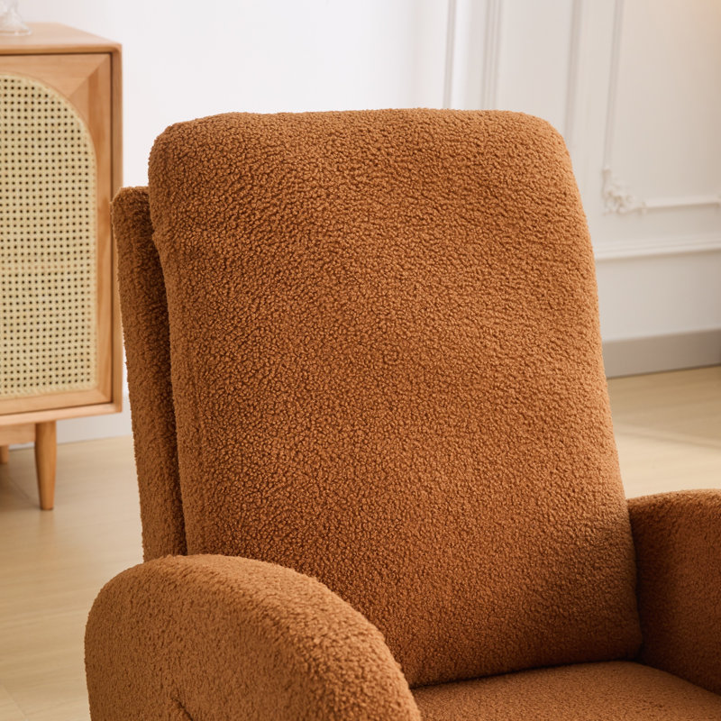 Chaises berçantes, Tissu caramel flou
