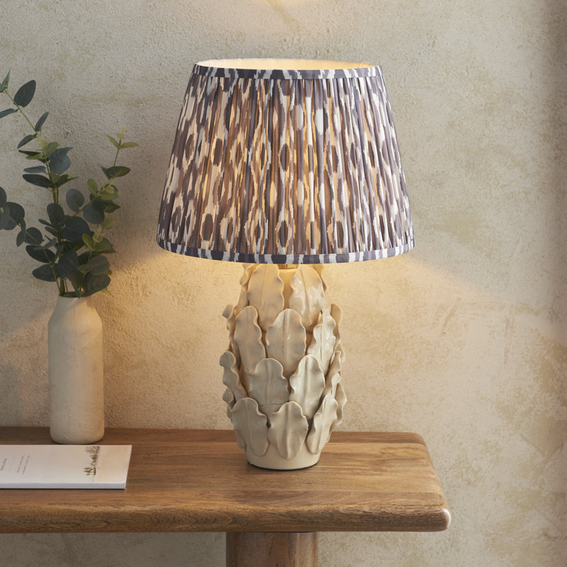 Layered Leaf Table Lamp