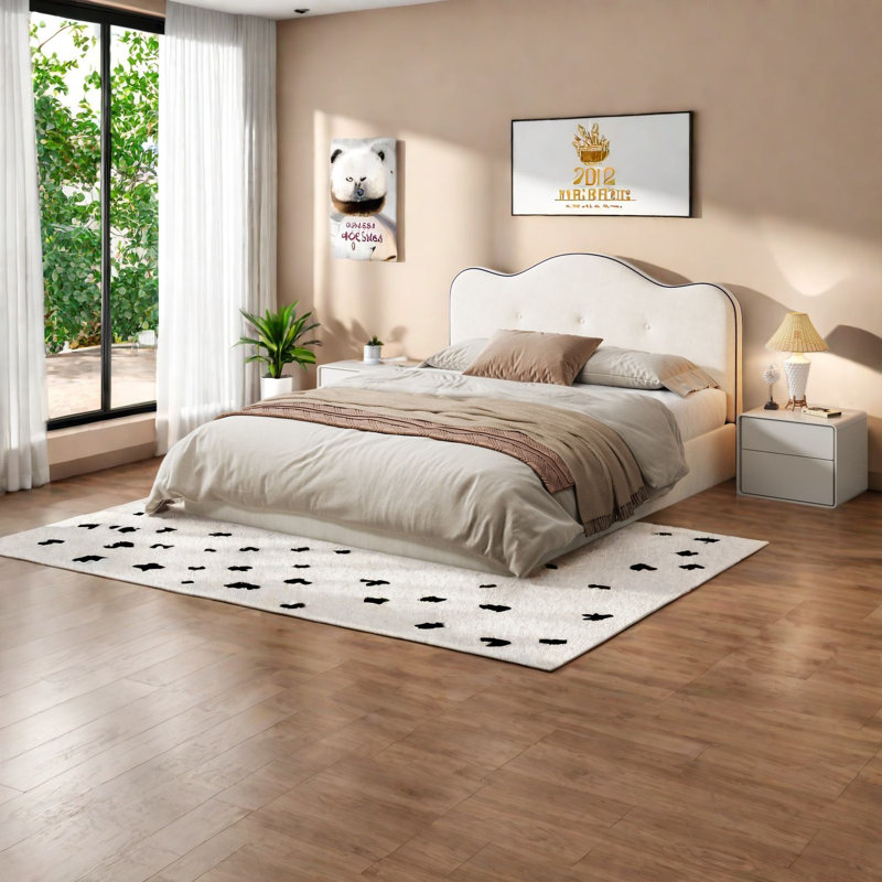 Très grand lit robuste, structure en bois aggloméré rembourré, plateforme beige moderne