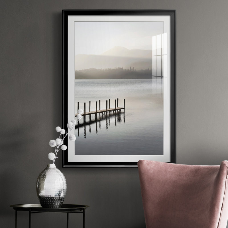 Dusky Dawn - Photographie avec cadre photo, Papier avec cadre noir, H 30,5 po x l 42,5 po x P 1,5 po, Blanc mat