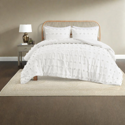 Elegant Jacquard King Bedding Set, Polyester Comfort With Clip Pompoms