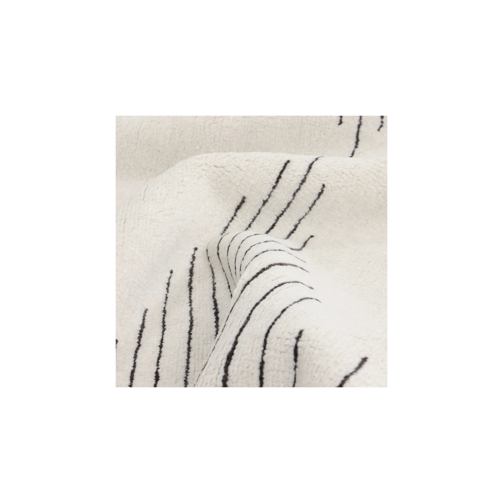 Thurman Handmade Rug, Rectangle 5' x 8'