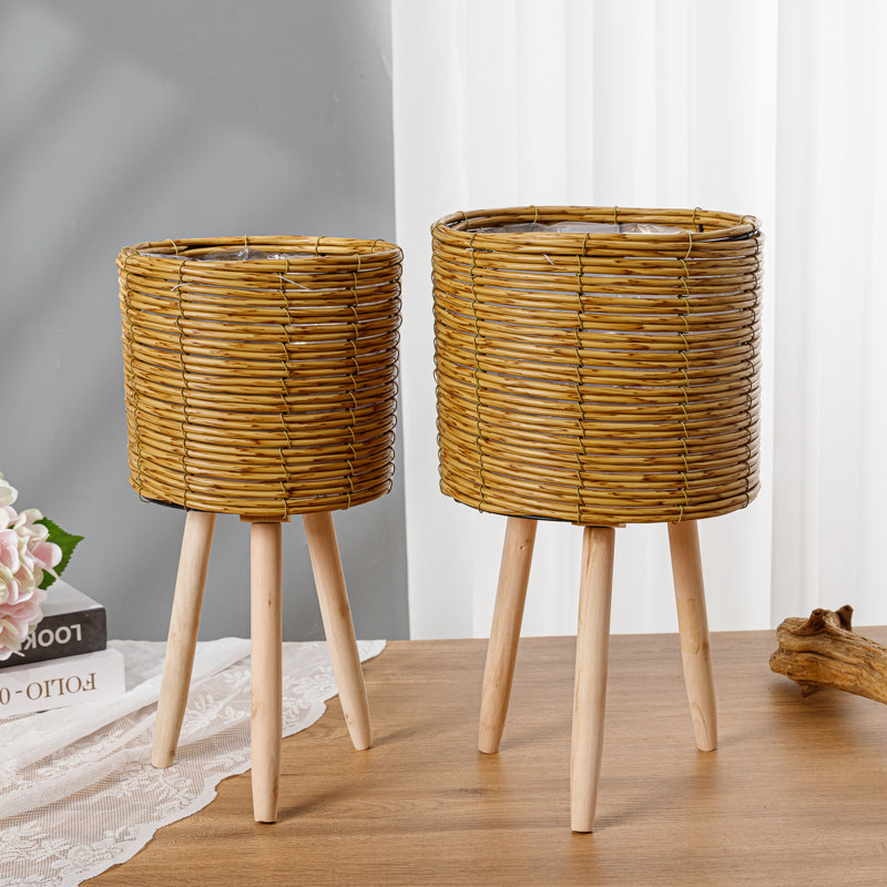 Aaidah Pot Planter