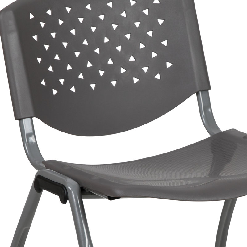 Chaises de vestibule empilables en plastique avec dossiers perforés Oliverson, Gris, 1