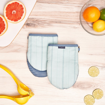 Nautica Home Striped 100% Cotton Mini Oven Mitt With Silicone Palm