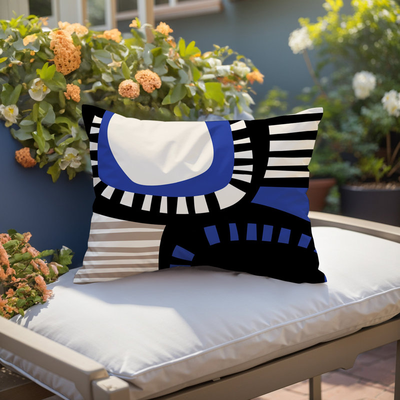Coussin rectangulaire intérieur / extérieur Alika, Bleu marine / noir / blanc cassé, H 14 po x l 20 po