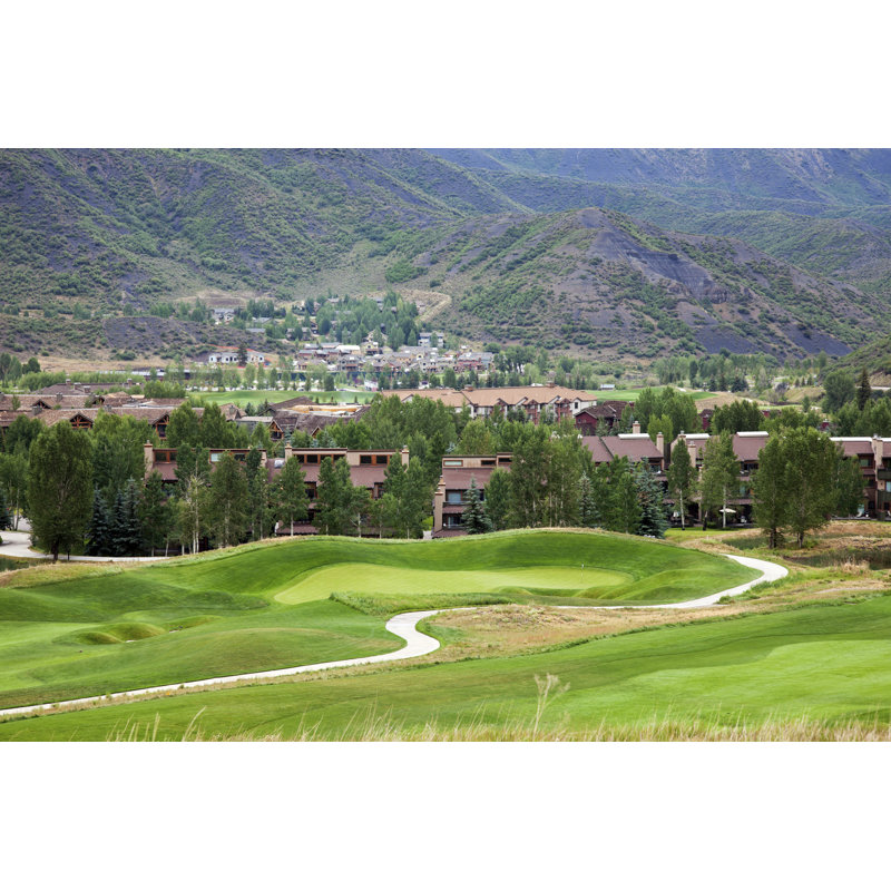 Golf Course - Photographie sur toile tendue, H 24 po x l 36 po