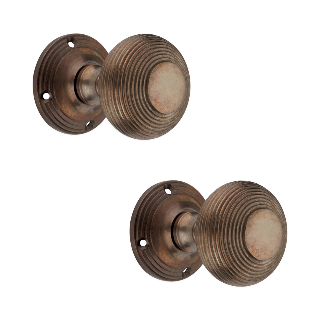 Spira Brass - Beehive Door Knob - Antique Brass - 2 Pack - 6 x 8 x 5.7cm - Image 4