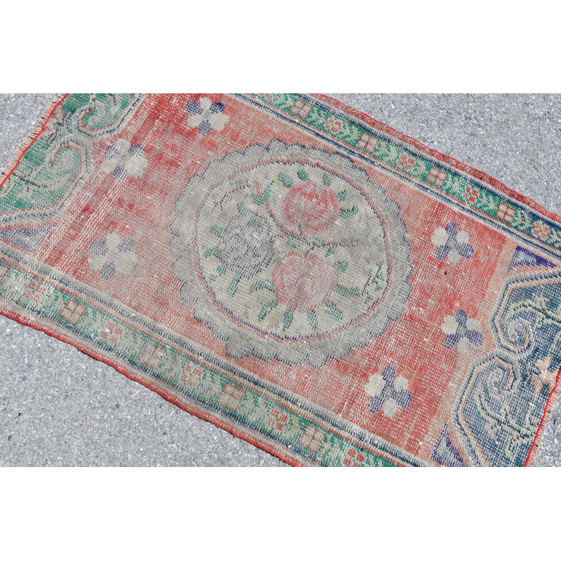 Tapis turc rétro vintage rouge avec motifs floraux antiques, idéal pour la décoration traditionnelle rouge / vert