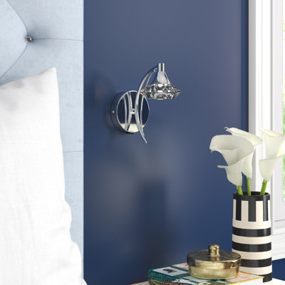Rivale Armed Sconce