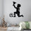 Autocollant mural ballon de soccer - autocollant en vinyle personnalisé pour chambre d'enfant ou décor de sport, conception facile à peler et à coller - autocollants de joueur de football DS-11