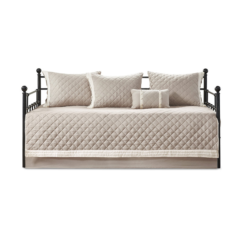 Kristofer Bedding