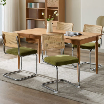 Chaise d'appoint rembourrée Crumley avec dossier en rotin et structure en acier