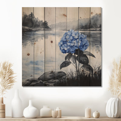 Hortensias au bord de la rivière en monochrome III - décoration murale en bois d'hortensias - sur bois de pin naturel