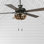 Ventilateur de plafond 52 pales 52 "avec abat-jour perle en bois brun Domenic