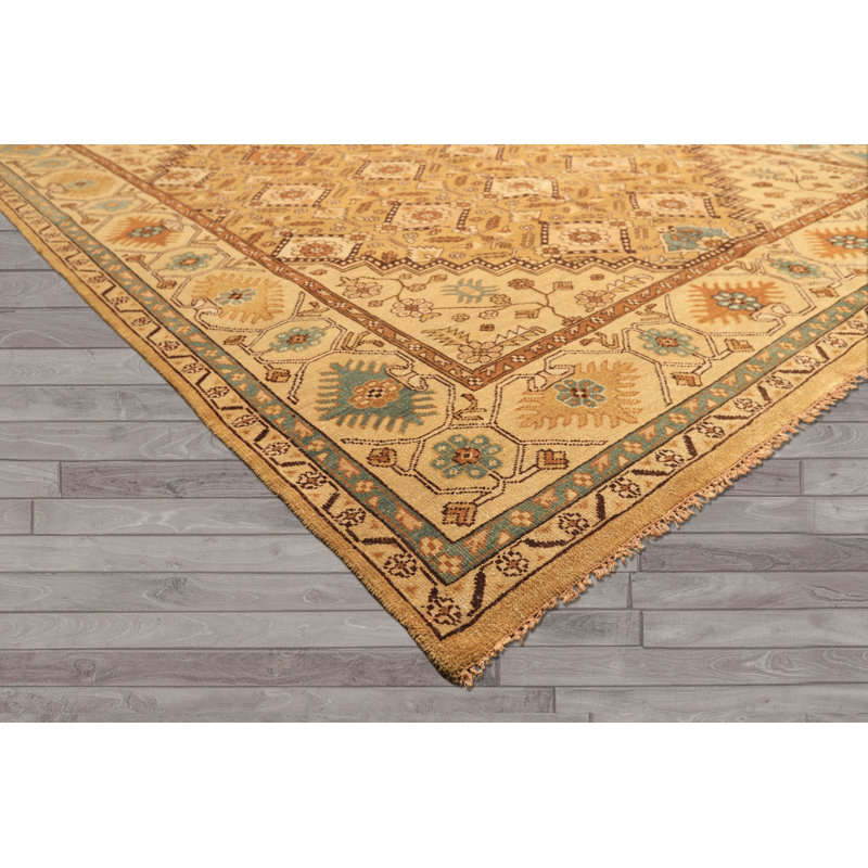 Tapis Oushak en laine beige caramel à motifs géométriques, noué à la main, 2,41 m x 3,07 m.
