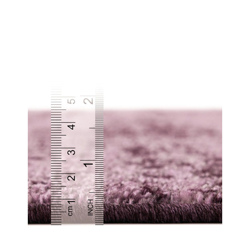 Tapis mauve Roshaunda, Rond 4 pi 1 po x 4 pi 1 po