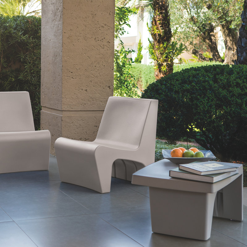 Tramontina Berta Polyethylene Lounge Chair, Grey