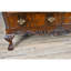 Commode triple boules et griffes en acajou