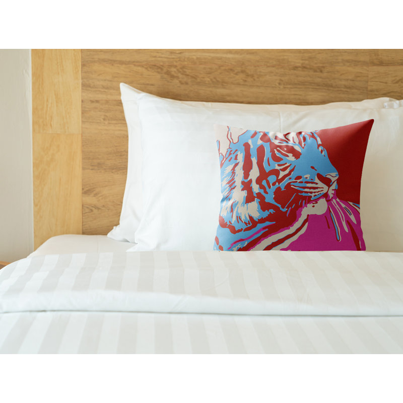 Coussin d'intérieur Leon, Éclat de framboise, 16 po x 16 po