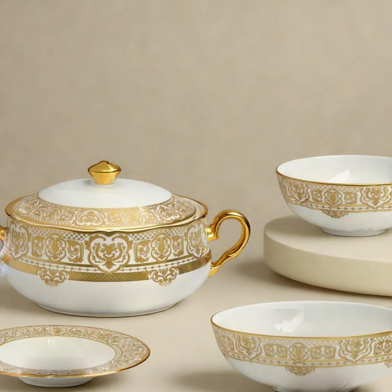 Carlsbad Queen White Bone China Serving Bowl
