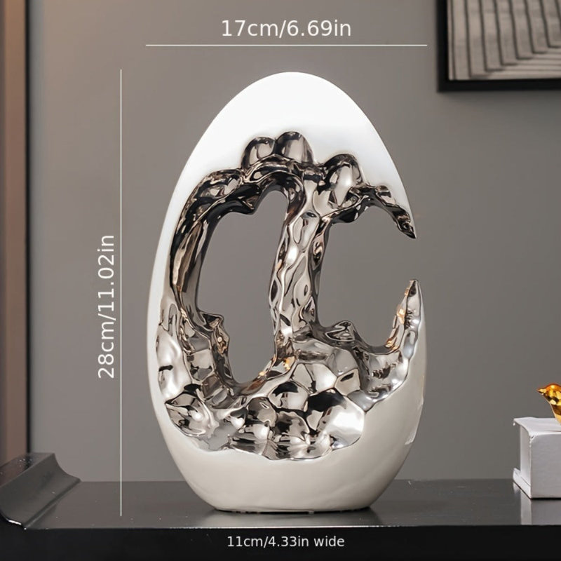 Figurines & Sculptures, 11.02" H x 6.69" W x 4.33" D, Silver