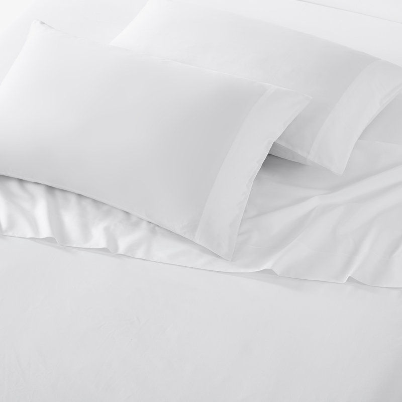 Vera Wang T800 Sateen CVC Pillowcase Set, White