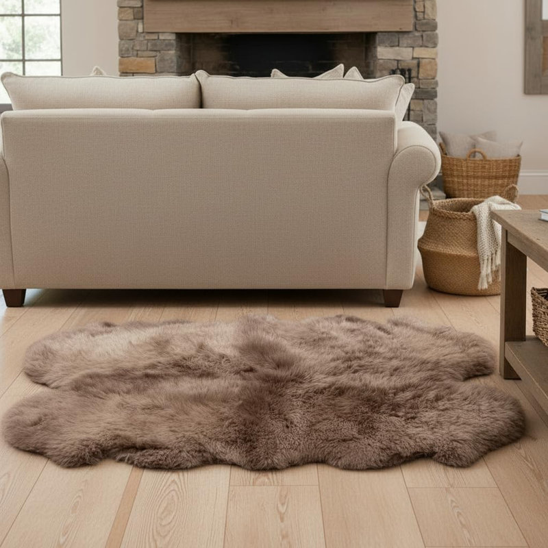 Pliner Sheepskin Indoor Rug, Novelty 4' x 6'